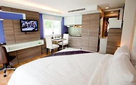 iCheck inn Residencias Sukhumvit 20